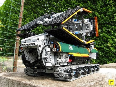 LEGO Stilzkin Bridge Launcher