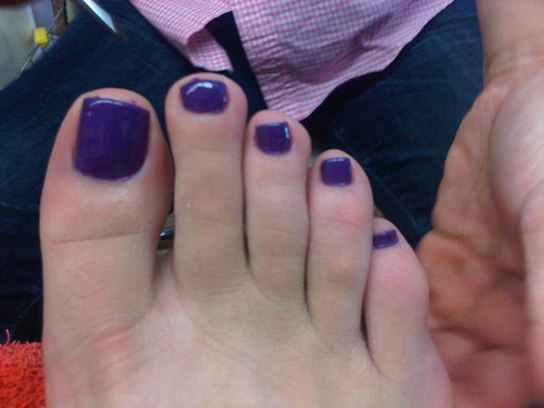 Pedicure in purple
