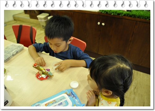 台北一週紀錄－三個孩子上「黏土課」囉！（3.9ys）