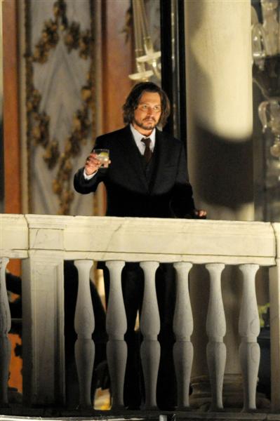 Johnny Depp The Tourist evening