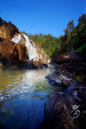Buaya Sangkut Waterfall, Endau-Rompin