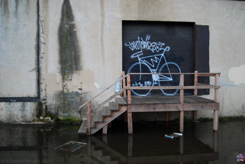 Jaut Cares Bicycle Graffiti in Oakland California. 
