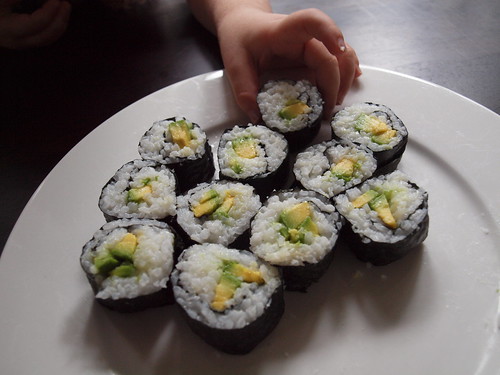 avocado sushi
