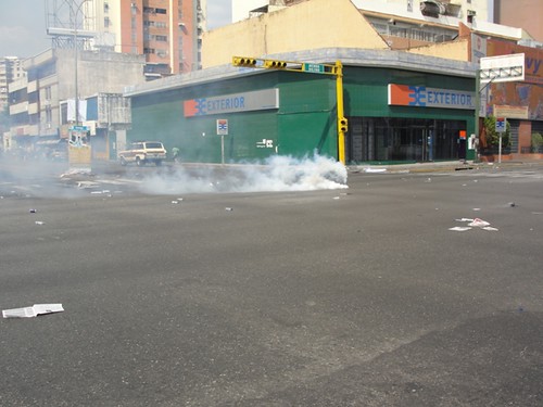 Gas del bueno contra los trabajadores en Maracay, 12 de marzo