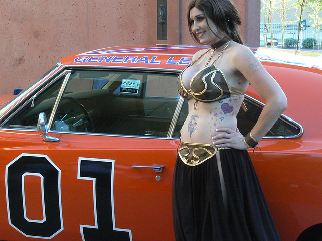 Slave Leia and The General Lee