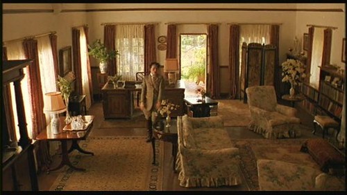 гостиная - интерьер дома из фильма "Из Африки"
