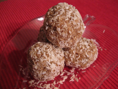 Holiday Date Nut Balls