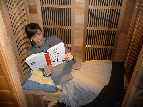 Het boek kan zelfs mee in de sauna - Marieke de Kort