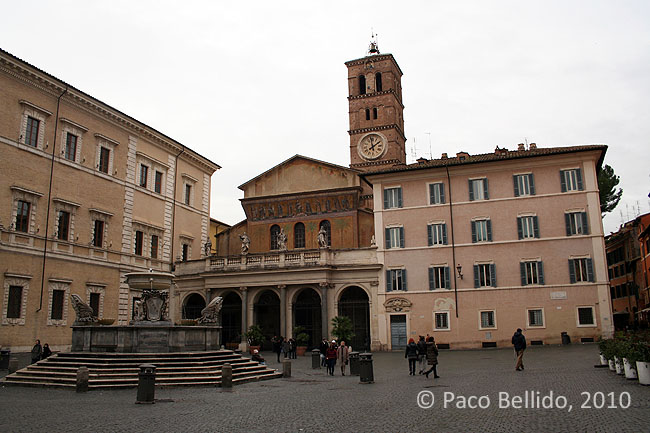 Santa Maria in Trastevere. © Paco Bellido, 2004