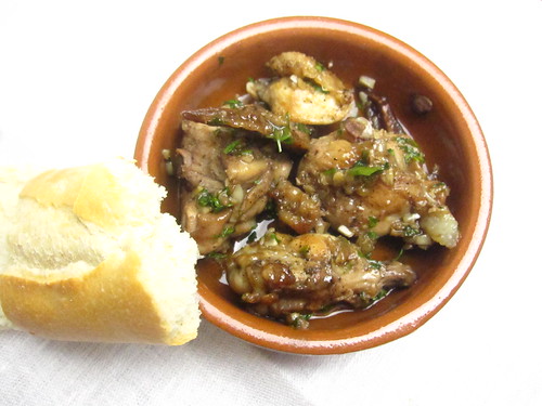 Pollo al Ajillo - Chicken in Garlic-Brandy Sauce