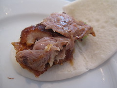 wong kee bbq & peking duck - peking duck on steamed bun by foodiebuddha