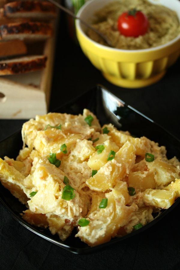 Vegan "cheesy" potatoes