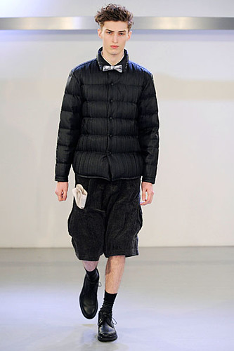 Charlie France3197_FW10_Paris_Issey Miyake(curvaLL@mh)