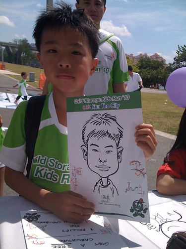 caricature live sketching for Cold Storage Kids Run 2010 - 21