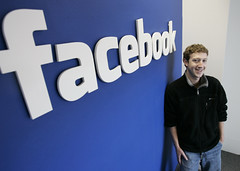Facebook Lawsuit by mobilegana2010