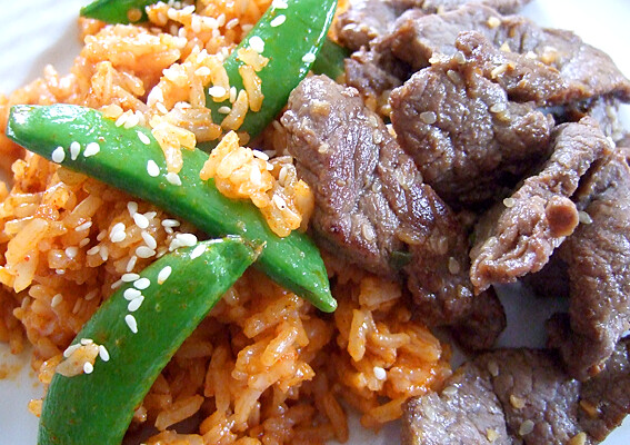 Marinated beef and spicy fried rice