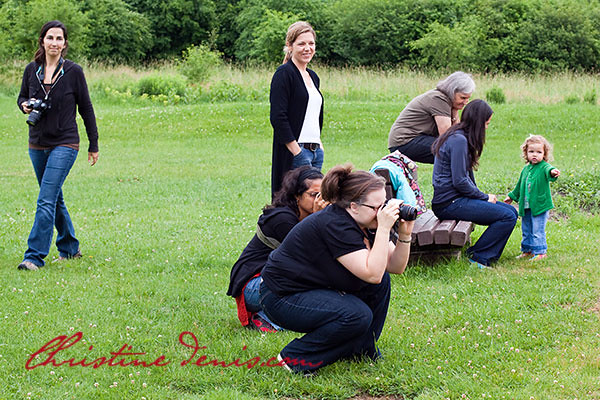 Ottawa Photography Workshop for Moms - Attendees in action!