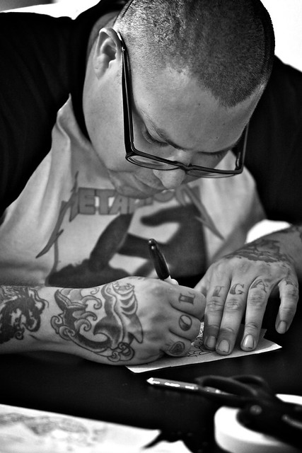 Hooligan Dave A San Antonio tattoo artist/fixed gear rider that has a 