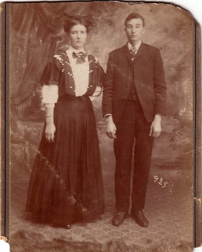 Orrell - Lewis & Elsie 25 Dec 1908
