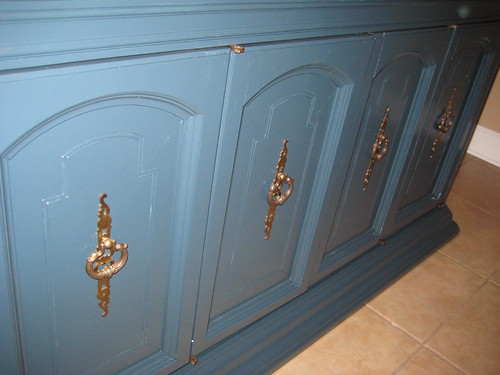 cabinet paint 2 012