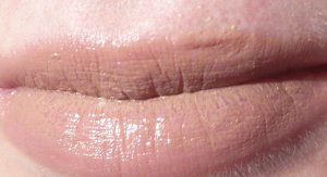 Rea lipstick on lips