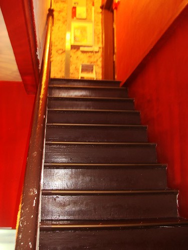prince of wales Sg - stairs