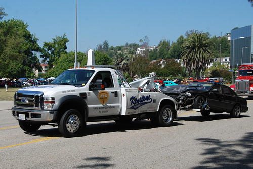 KEYSTONE TOWING FORD TOW TRUCK Official Police Garage OPG Van Nuys 
