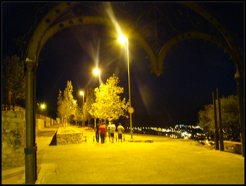 Arco de entrada al Paseo del Calvario