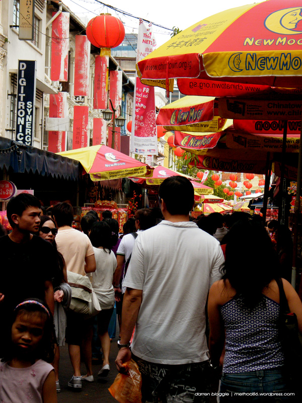 The crowded chinatown