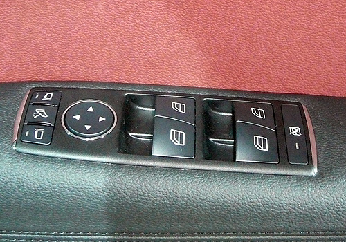 mercedes s class interior. Mercedes-Benz S-Class Driver