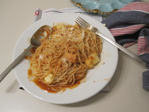 Spaghetti with cheese cubes