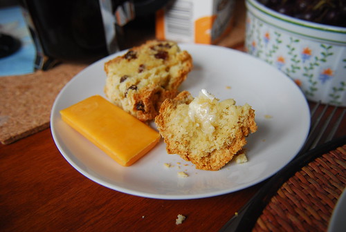 Soda bread and cheese
