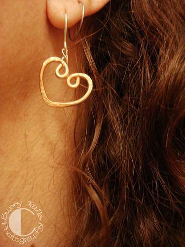 143-heart earrings