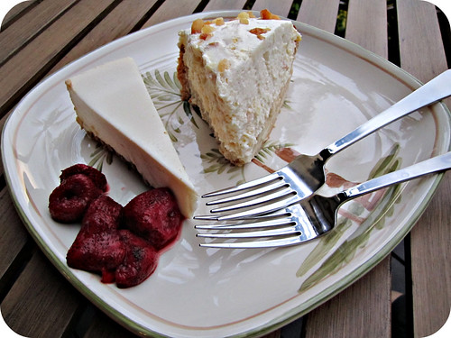lemon chiffon macadamia nut pie/cheesecake for dessert at home