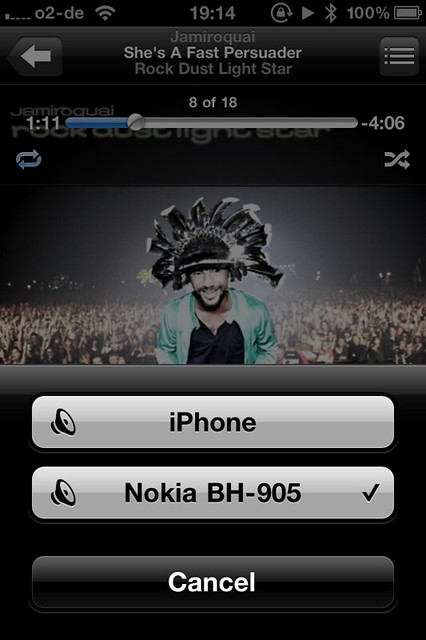 iPhone 4 with iOS 4.2 is working with the wonderful Nokia BH-905