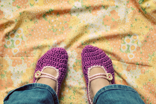 flower garden slippers [4]