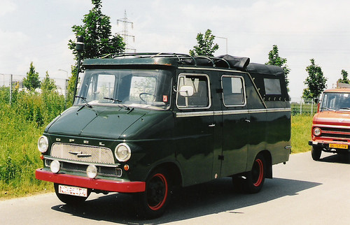 Opel Blitz 19 to ehem PolizeiMannschaftswagen Baujahr 1964
