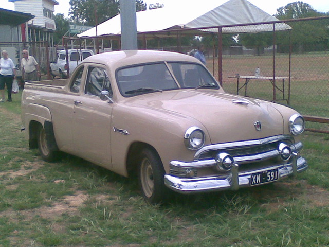 1951 fordaustralia fordmainlinev8coupeute