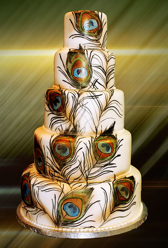 peacock feather wedding cake