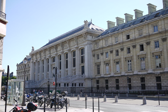 Palais de Justice 司法大廈