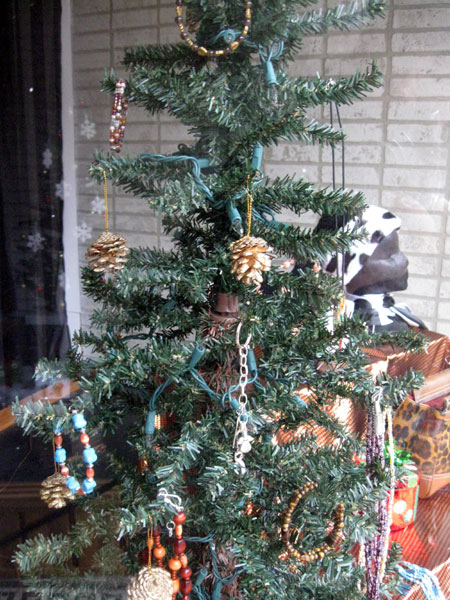 Jewelry Tree (Click to enlarge)
		