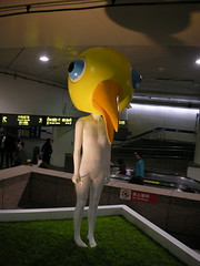 台北車站新出現的雕像
