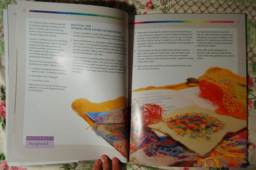 Spread from Exploring Colour (Photo by iHanna - Hanna Andersson)