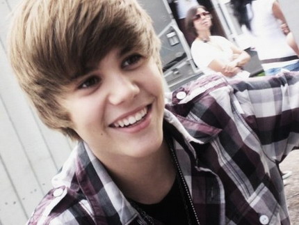 justin bieber baby pictures of him. Justin-Bieber-Grammys