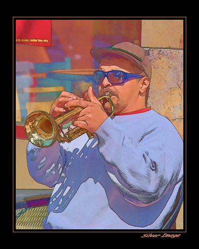 Busker horn 3 (by Silver Image)