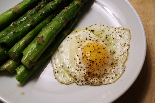 Roasted Asparagus w/ Fried Egg