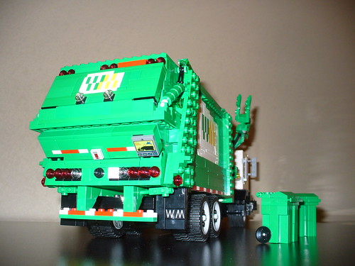 lego wm garbage truck