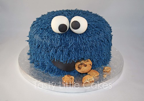 cookie monster cake. Cookie Monster cake!