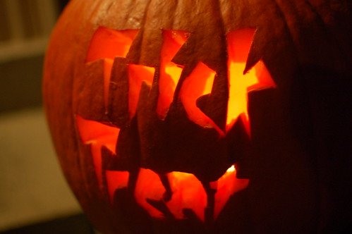 Halloween 2010 Trick-Or-Treating on Beacon Hill, Boston: "Trick Treat" jack-o-lantern pumpkin by Chris Devers