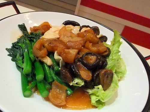 Choi Sum with Braised Sea Cucumber, Mushrooms and Abalone